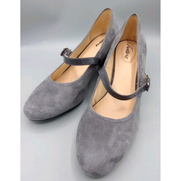 Trotters Mary Jane Suede Pump Shoes 10.5 W Ankle Strap High Heel Grey Classic - Picture 5 of 10